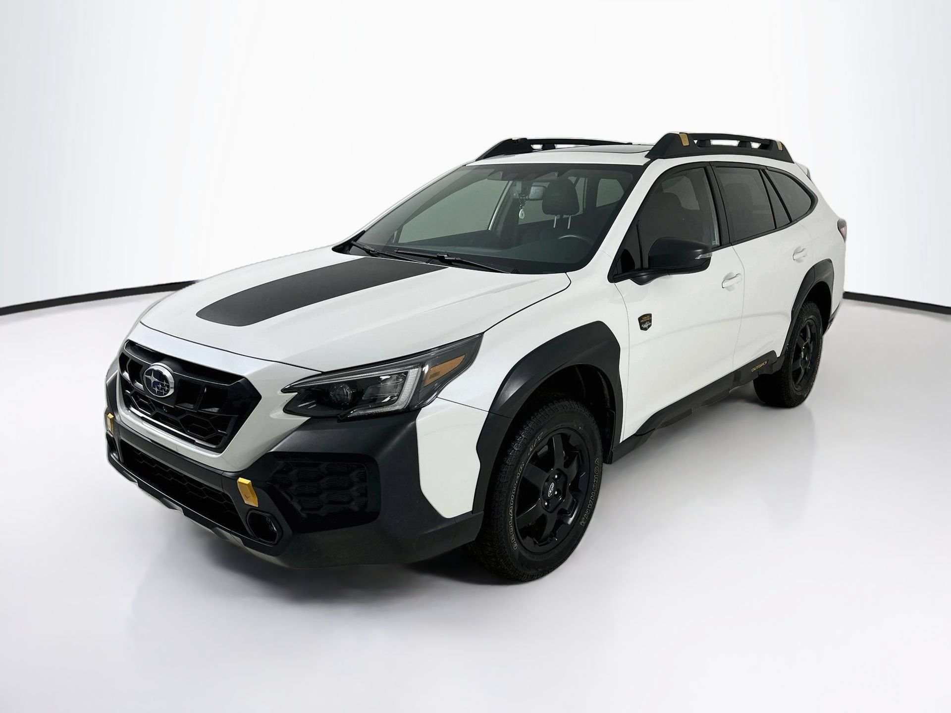 Used 2025 Subaru Outback Wilderness AWD/4WD image 3