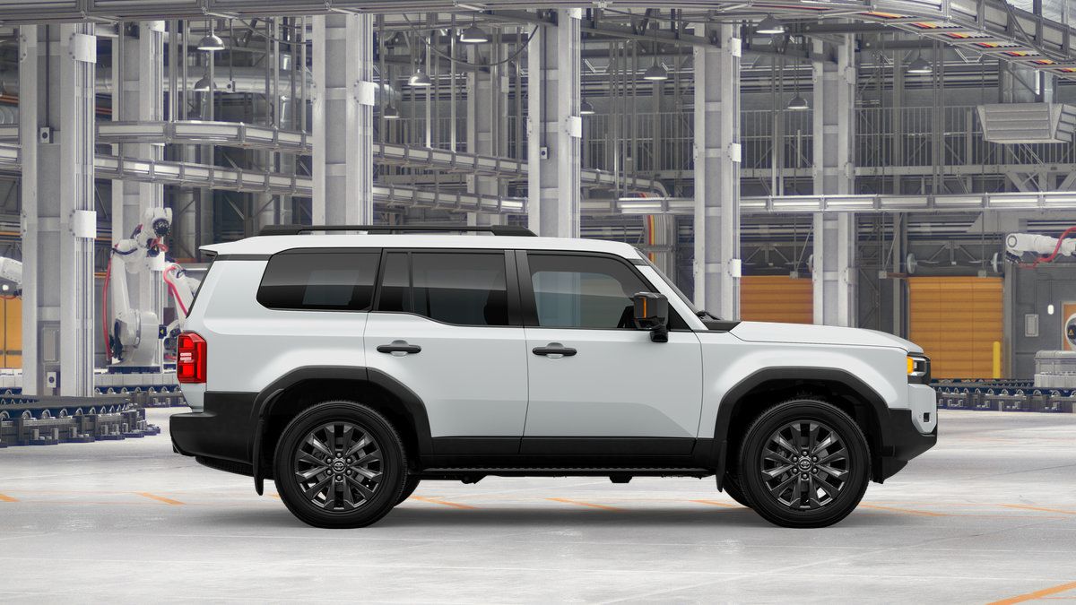 New 2027 Toyota Land Cruiser w/ Premium Package AWD/4WD image 12
