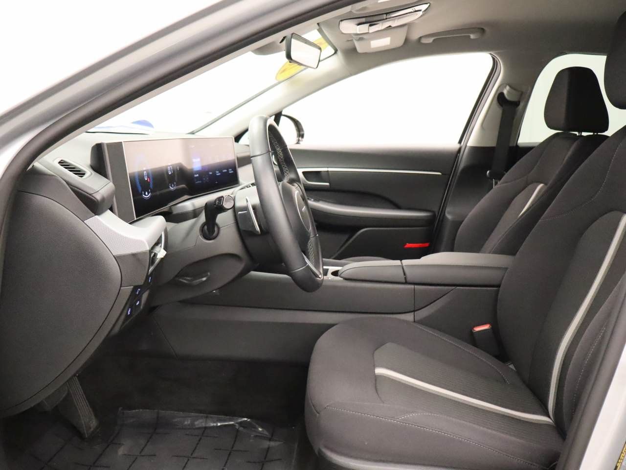 Used 2026 Hyundai Sonata SEL FWD image 17