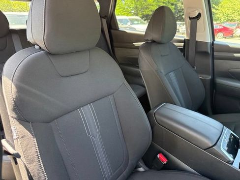 Used 2025 Hyundai Tucson SEL AWD/4WD image 27