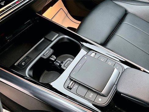 Certified 2023 Mercedes-Benz GLA 250 4MATIC image 21