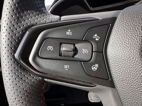 Used 2023 Chevrolet TrailBlazer RS w/ Convenience Package AWD/4WD image 16