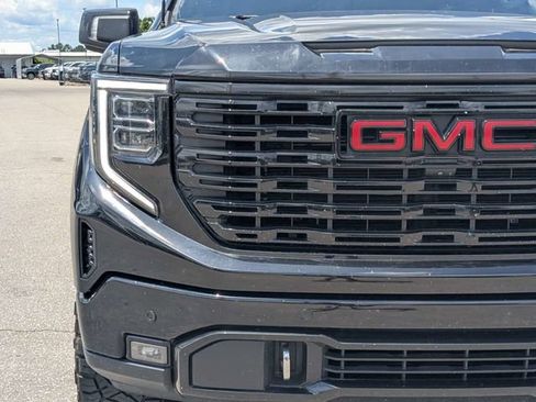 Used 2024 GMC Sierra 1500 Denali AWD/4WD image 10