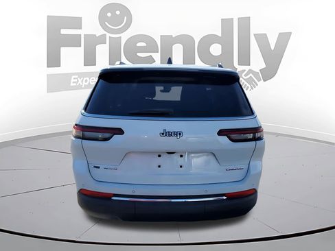 Used 2023 Jeep Grand Cherokee L Laredo image 4