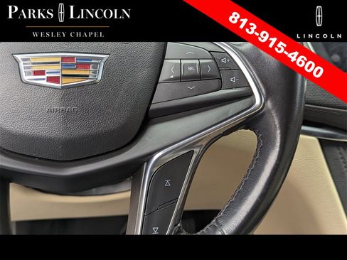 Used 2019 Cadillac XT5 Luxury image 28