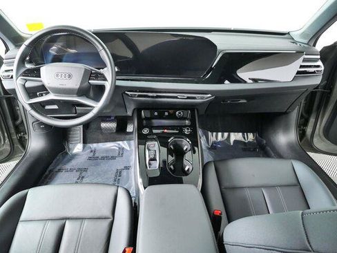 Used 2025 Audi A5 2.0T Premium w/ Convenience Package AWD/4WD image 18