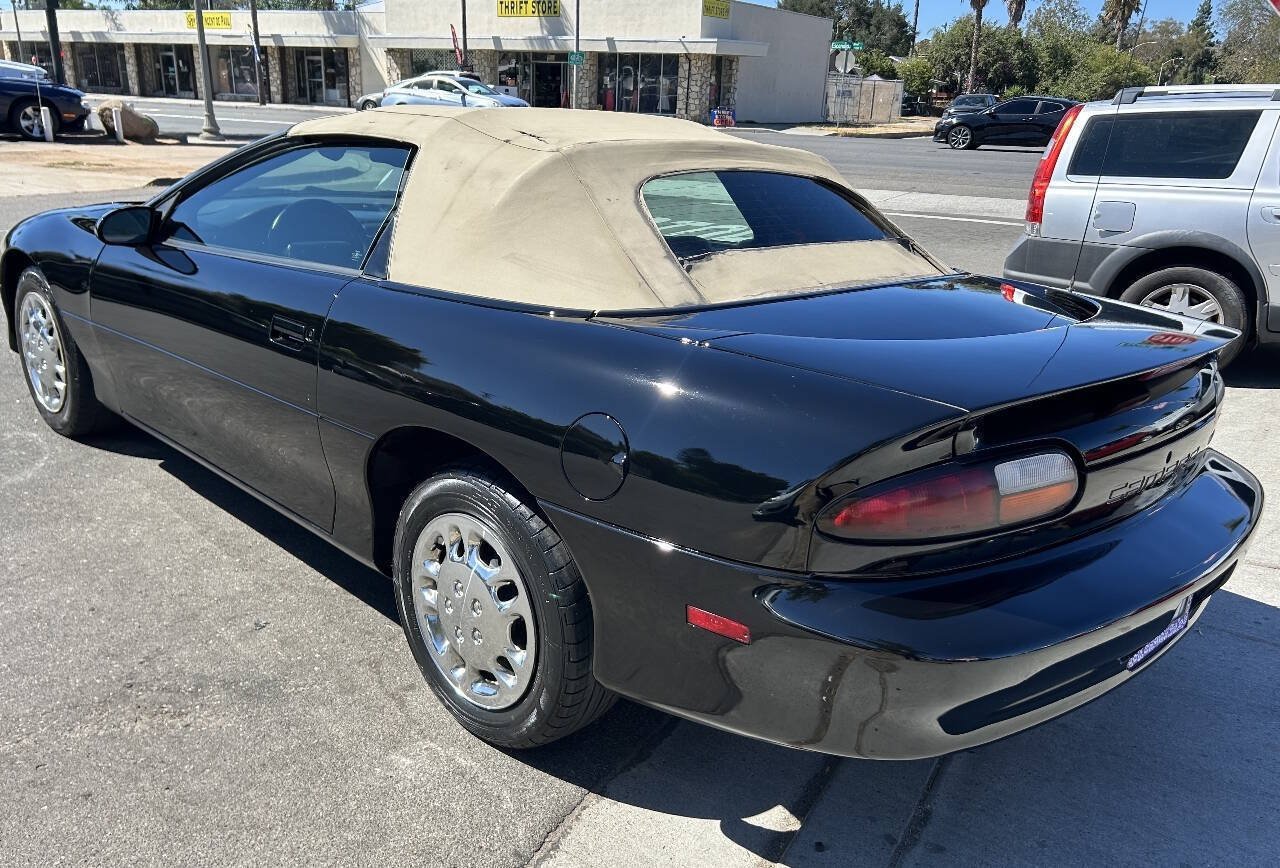 Used 1997 Chevrolet Camaro LT w/ Preferred Equipment Group 2 RWD image 4