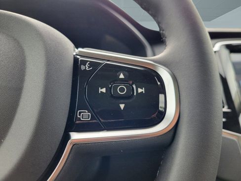 New 2024 Volvo XC90 T8 Plus w/ Protection Package Premier image 30