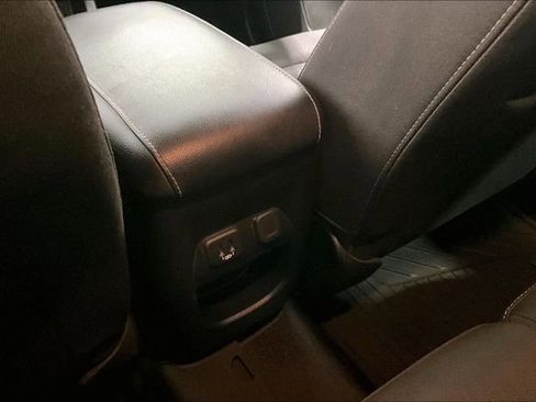 Used 2021 GMC Canyon Elevation w/ Trailering Package image 11