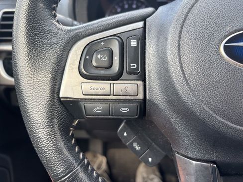 Used 2018 Subaru Forester 2.5i Touring w/ Popular Package #3B AWD/4WD image 21