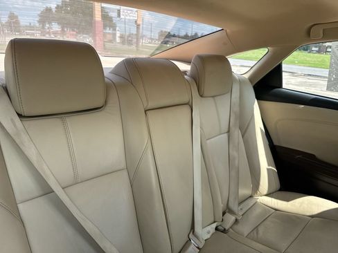 Used 2017 Toyota Avalon XLE Plus FWD image 33