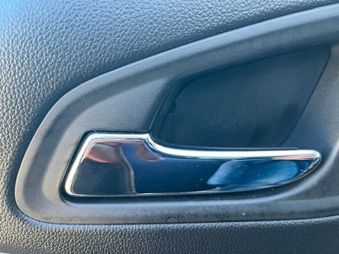 Used 2020 Chevrolet Colorado Z71 image 10