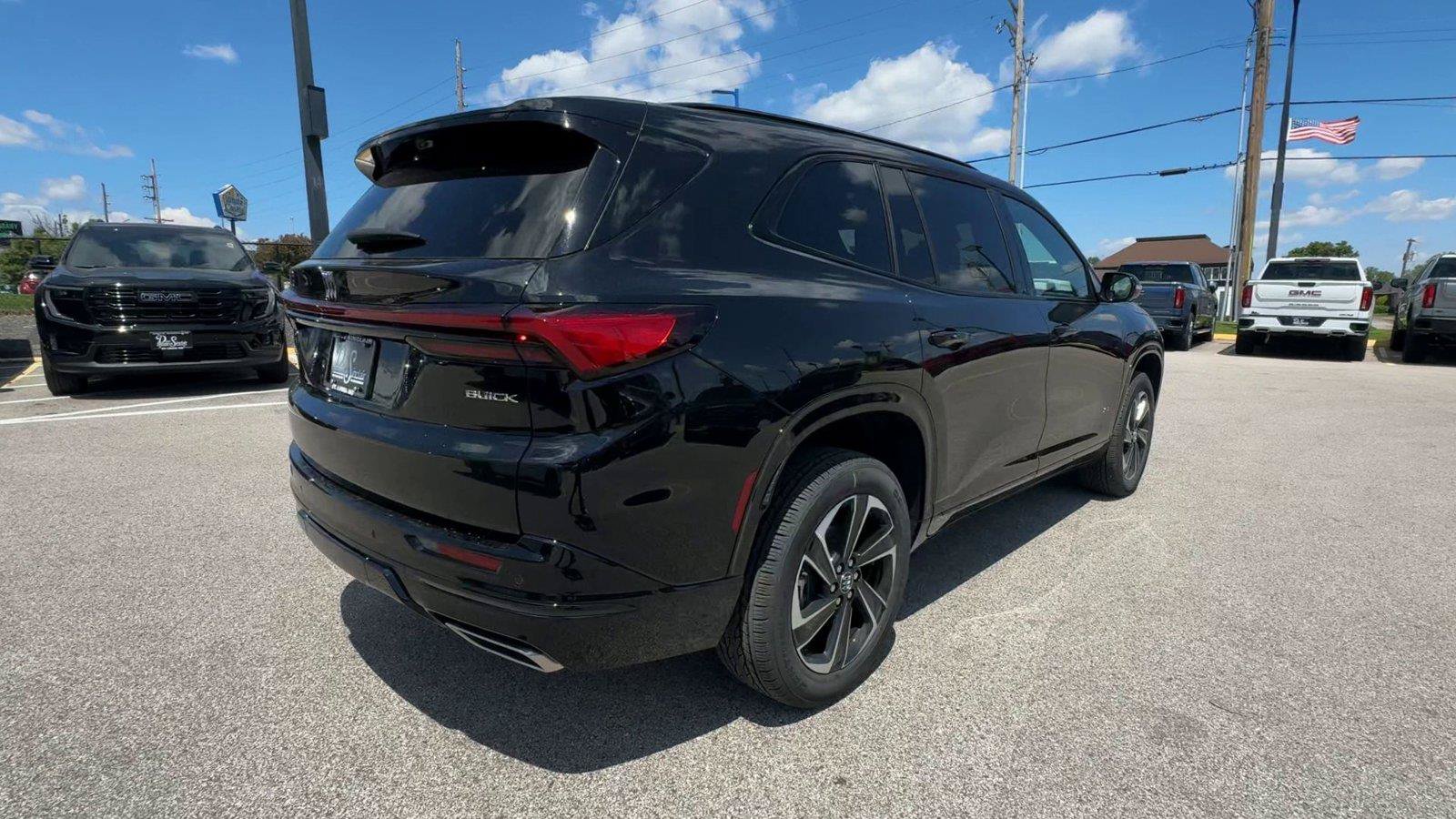New 2026 Buick Enclave Sport Touring w/ Super Cruise Package AWD/4WD image 8