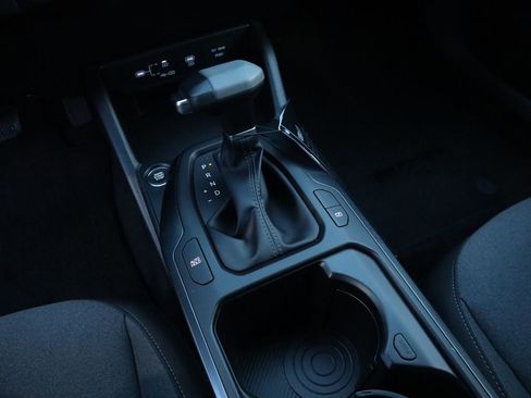 New 2025 Kia K4 LXS image 33