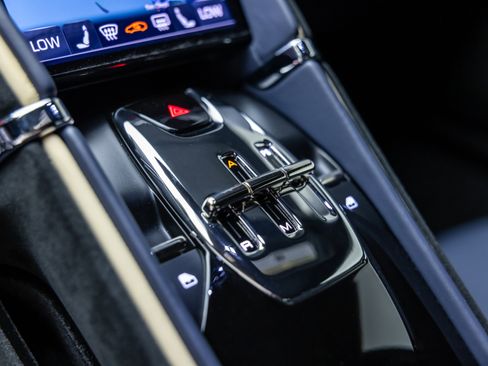 Used 2023 Ferrari Roma image 75