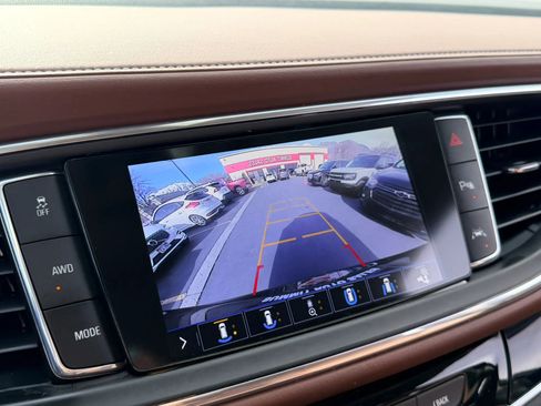 Used 2020 Buick Enclave Avenir w/ Avenir Technology Package image 23