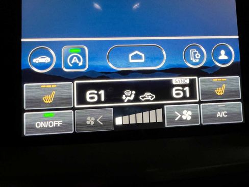 Used 2024 Subaru Outback Premium image 34