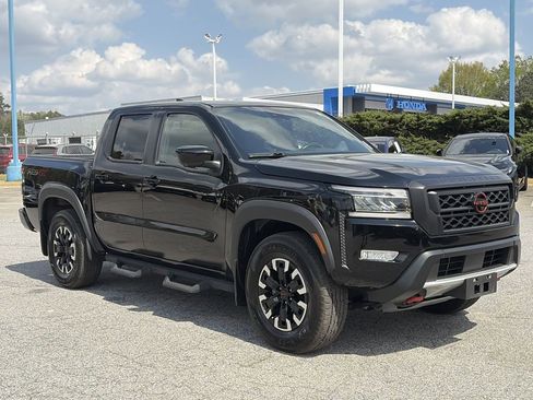 Used 2024 Nissan Frontier PRO-4X w/ Pro Convenience Package AWD/4WD image 30