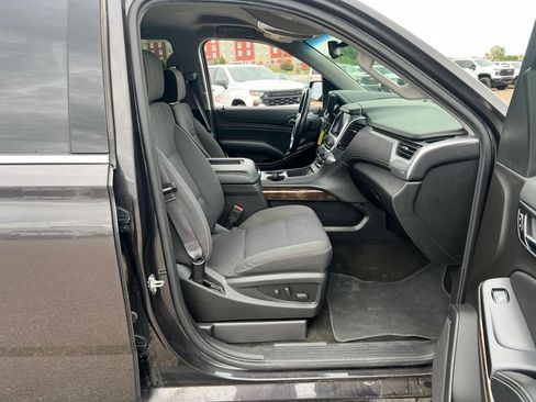 Used 2017 Chevrolet Suburban LS w/ Enhanced Driver Alert Package AWD/4WD image 20