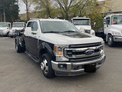 Used 2020 Ford F350 XL w/ Power Equipment Group image 7