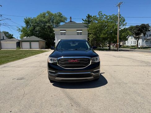 Used 2019 GMC Acadia SLE AWD/4WD image 2