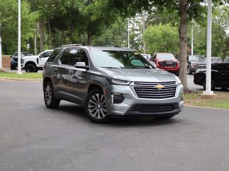 Used 2023 Chevrolet Traverse Premier FWD video 2