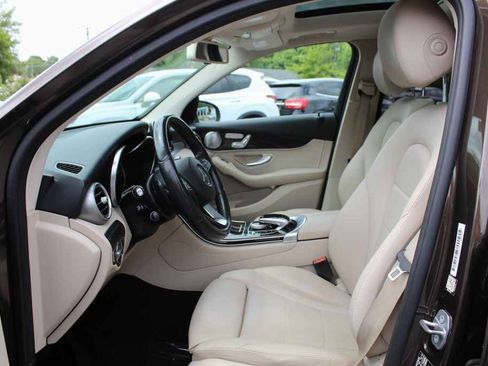 Used 2016 Mercedes-Benz GLC 300 4MATIC image 26