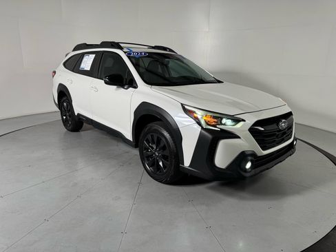 Used 2024 Subaru Outback Onyx Edition XT AWD/4WD image 7