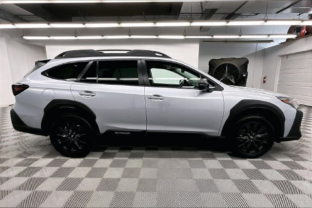 Used 2024 Subaru Outback Onyx Edition AWD/4WD image 15