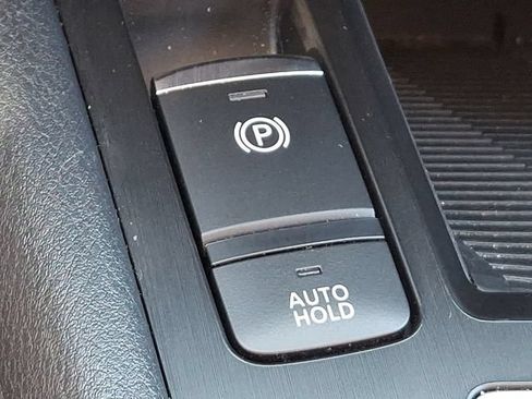 Used 2026 Nissan Kicks SV w/ Cold Weather Package AWD/4WD image 17