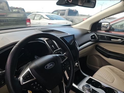 Used 2024 Ford Edge Titanium w/ Titanium Elite Package AWD/4WD image 11