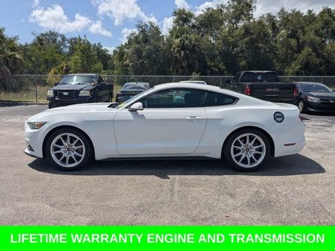 Used 2016 Ford Mustang Coupe RWD image 8