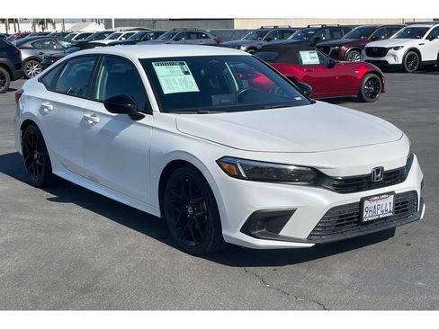 Used 2023 Honda Civic Sport image 8