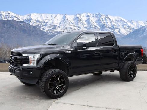 Used 2018 Ford F150 Lariat w/ Equipment Group 502A Luxury AWD/4WD image 2