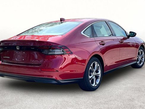 Used 2024 Honda Accord EX image 2