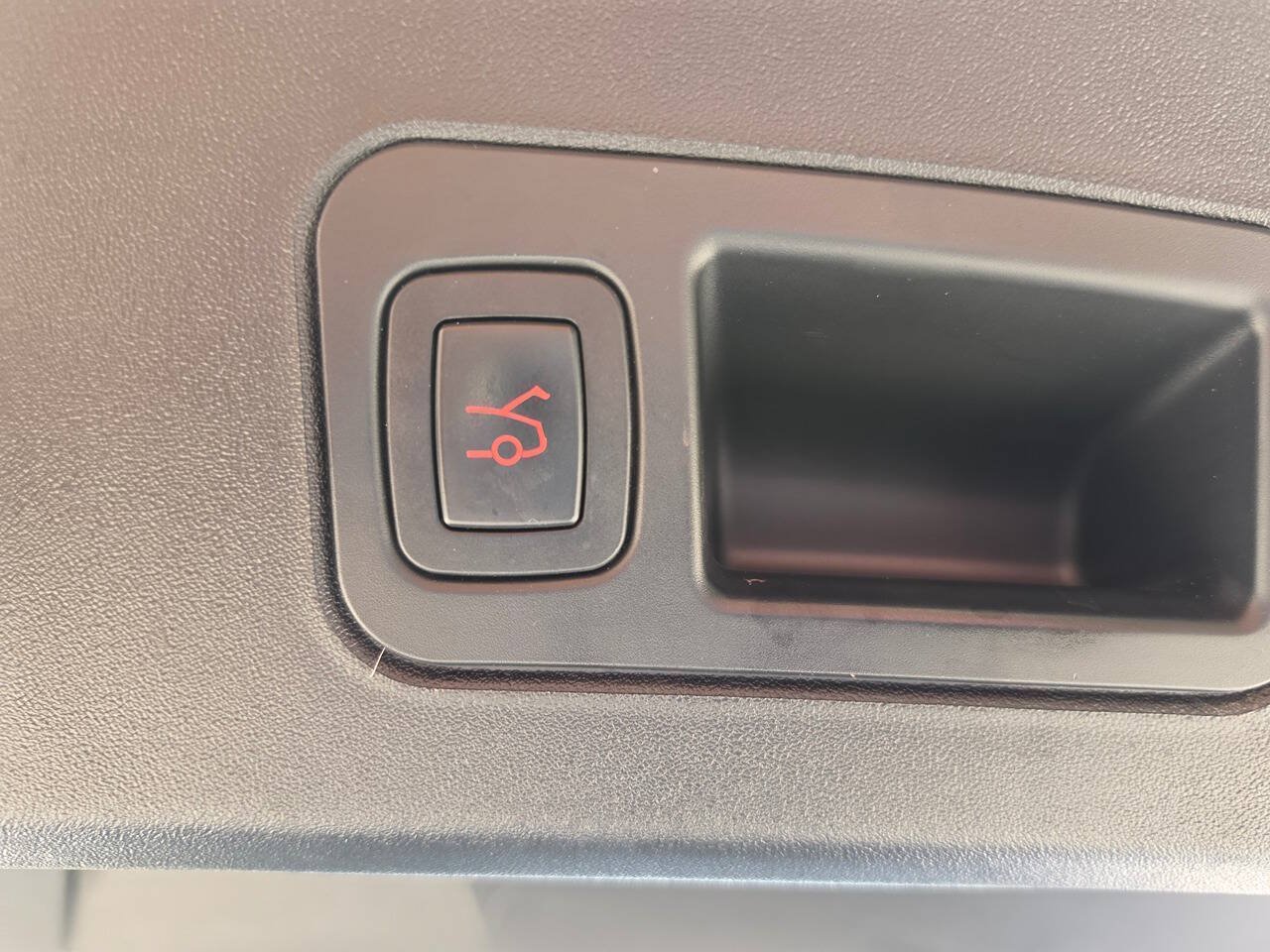 Used 2018 Tesla Model S 100D AWD/4WD image 35