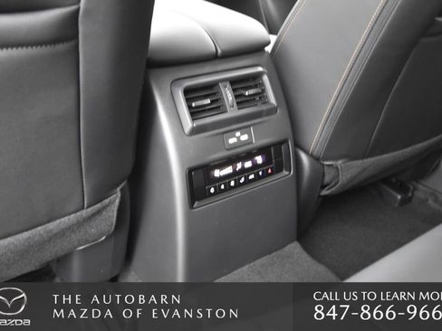 Used 2025 MAZDA CX-90 3.3 Turbo w/ Select Package image 27