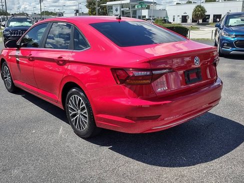 Used 2019 Volkswagen Jetta SE FWD image 5