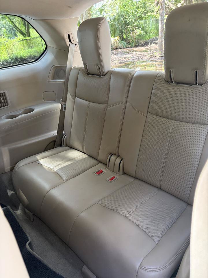 Used 2015 Nissan Pathfinder Platinum FWD image 14