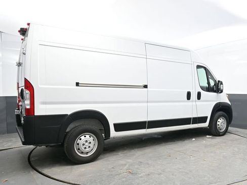 Used 2023 RAM ProMaster 2500 image 7