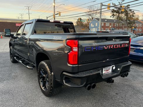Used 2021 Chevrolet Silverado 1500 LT Trail Boss w/ Bed Protection Package image 15