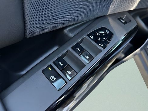 New 2026 BMW X3 xDrive30 w/ Premium Package image 17