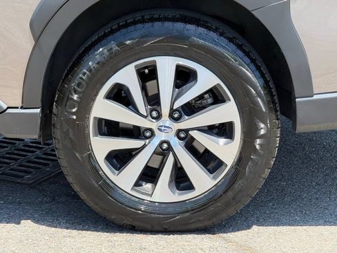 Certified 2024 Subaru Outback Premium AWD/4WD image 11