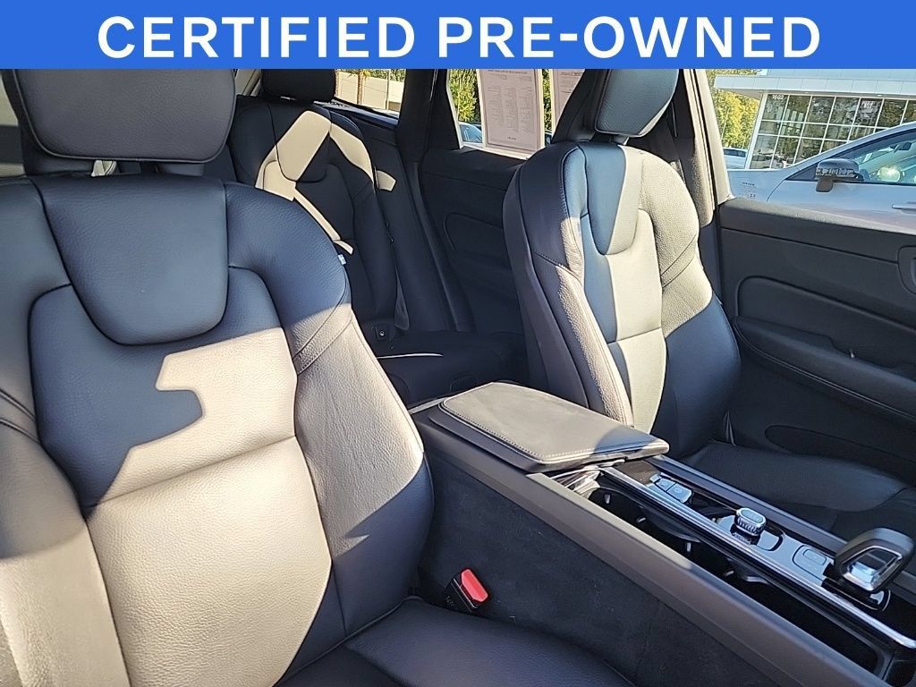 Certified 2023 Volvo XC60 B5 Plus w/ Protection Package Premier AWD/4WD image 21