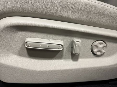 New 2026 Honda Odyssey EX-L image 12