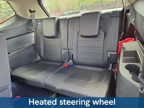 Used 2025 Volkswagen Atlas SEL AWD/4WD image 12