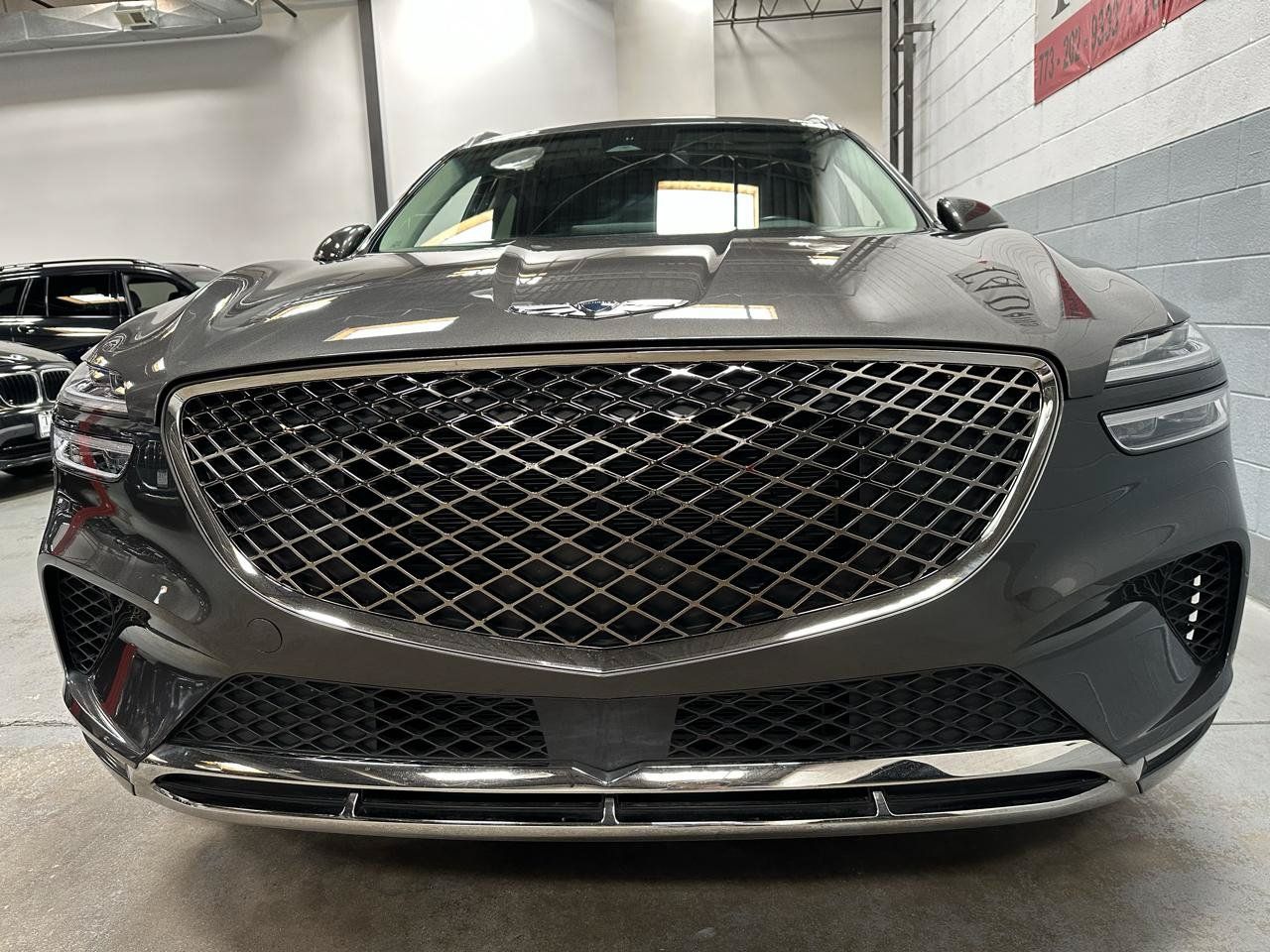 Used 2025 Genesis GV70 2.5T w/ Select Package AWD/4WD image 7