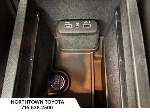 Used 2023 Dodge Charger GT w/ Plus Group image 13