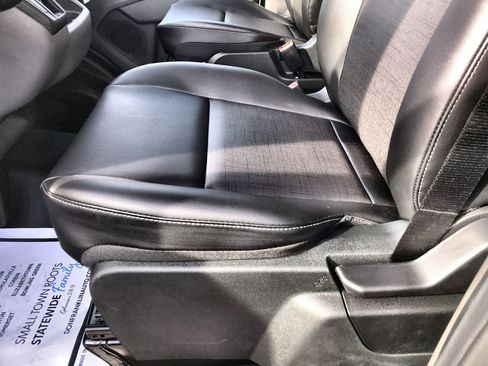 New 2026 Ford Transit 250 148 Medium Roof image 12