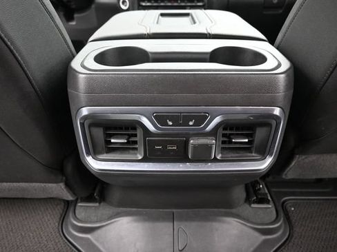 Used 2021 GMC Sierra 1500 AT4 w/ AT4 Premium Package AWD/4WD image 23